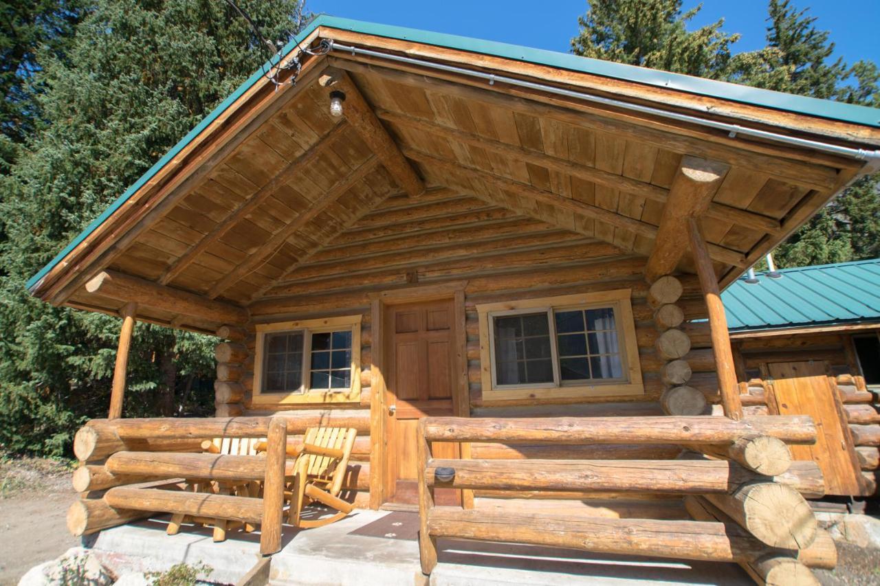 Silver Gate Lodging Cooke City Exterior photo