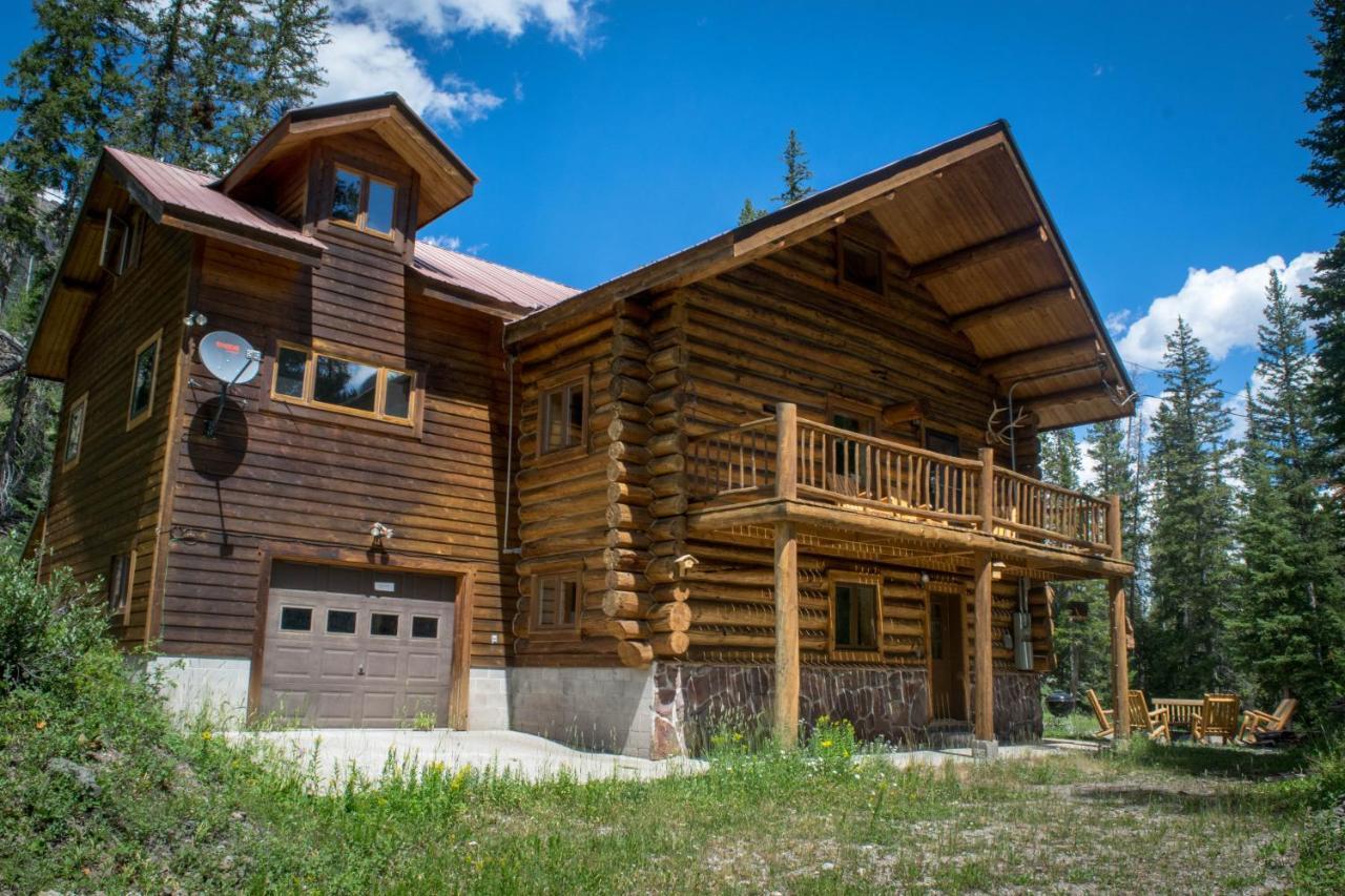 Silver Gate Lodging Cooke City Exterior photo