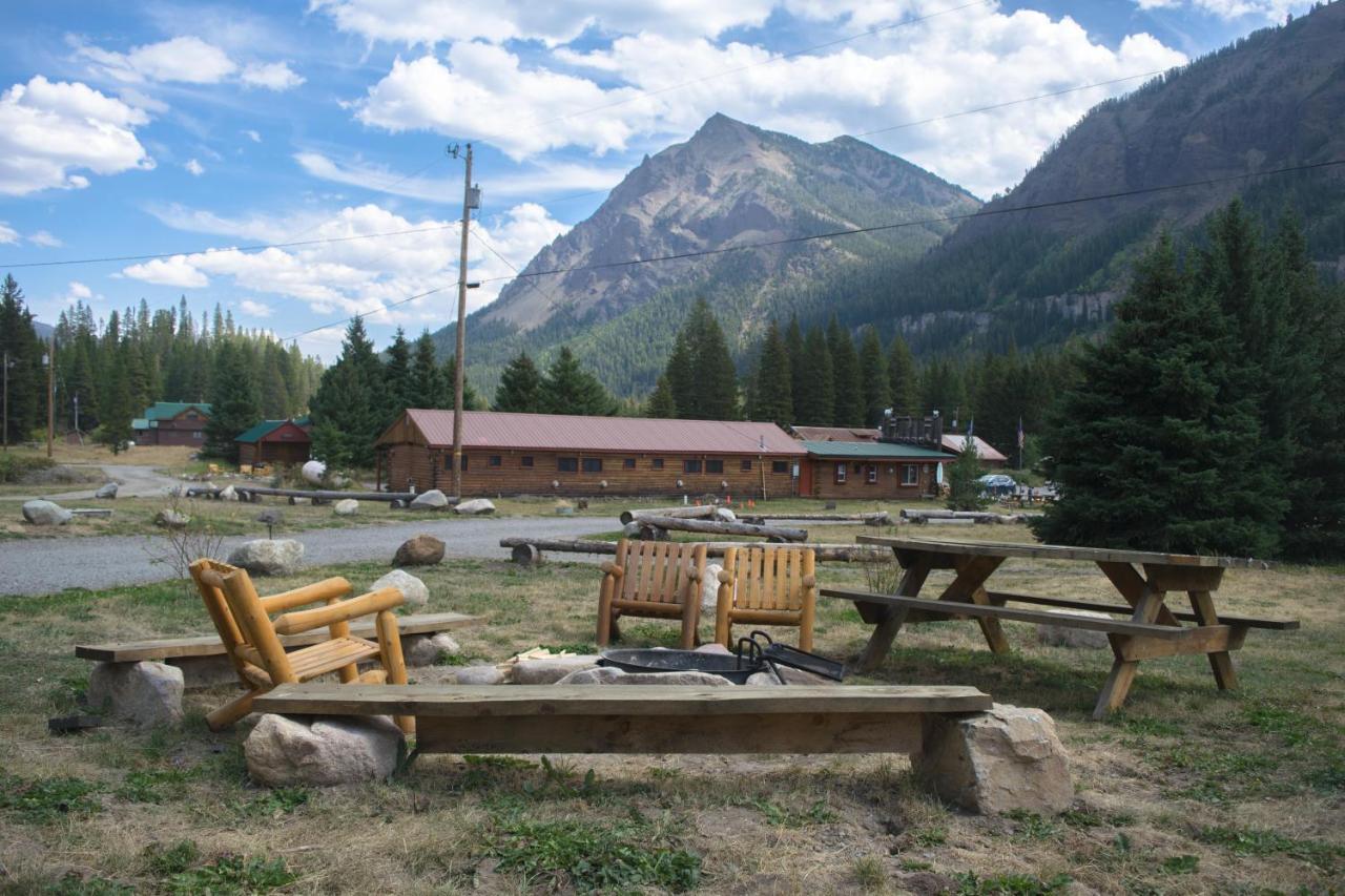 Silver Gate Lodging Cooke City Exterior photo